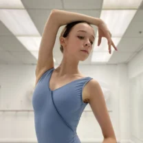 everly Q80 1020x1530